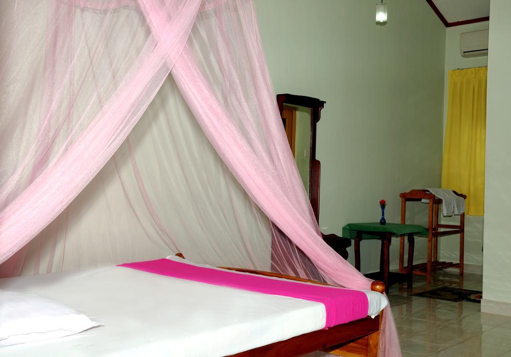 Tissa Resort Tissamaharama Exterior foto
